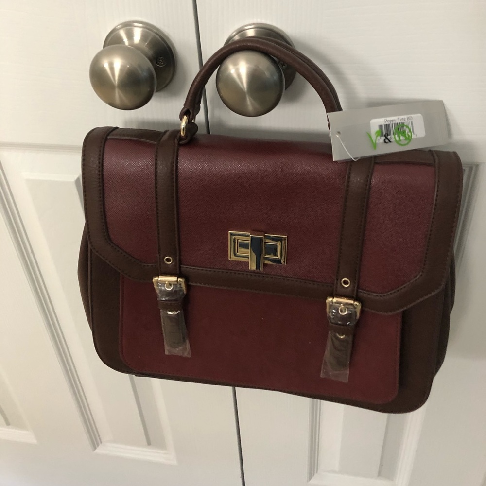 NWT Izzy & Ali purse